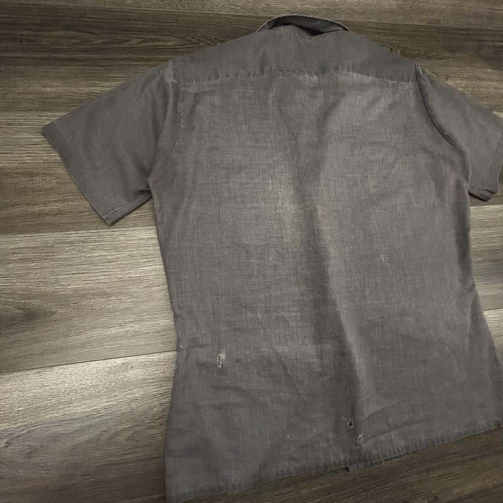 True Vintage 50s Button Up Shirt Mens Medium Gray Short Sleeve Faded Thin USA