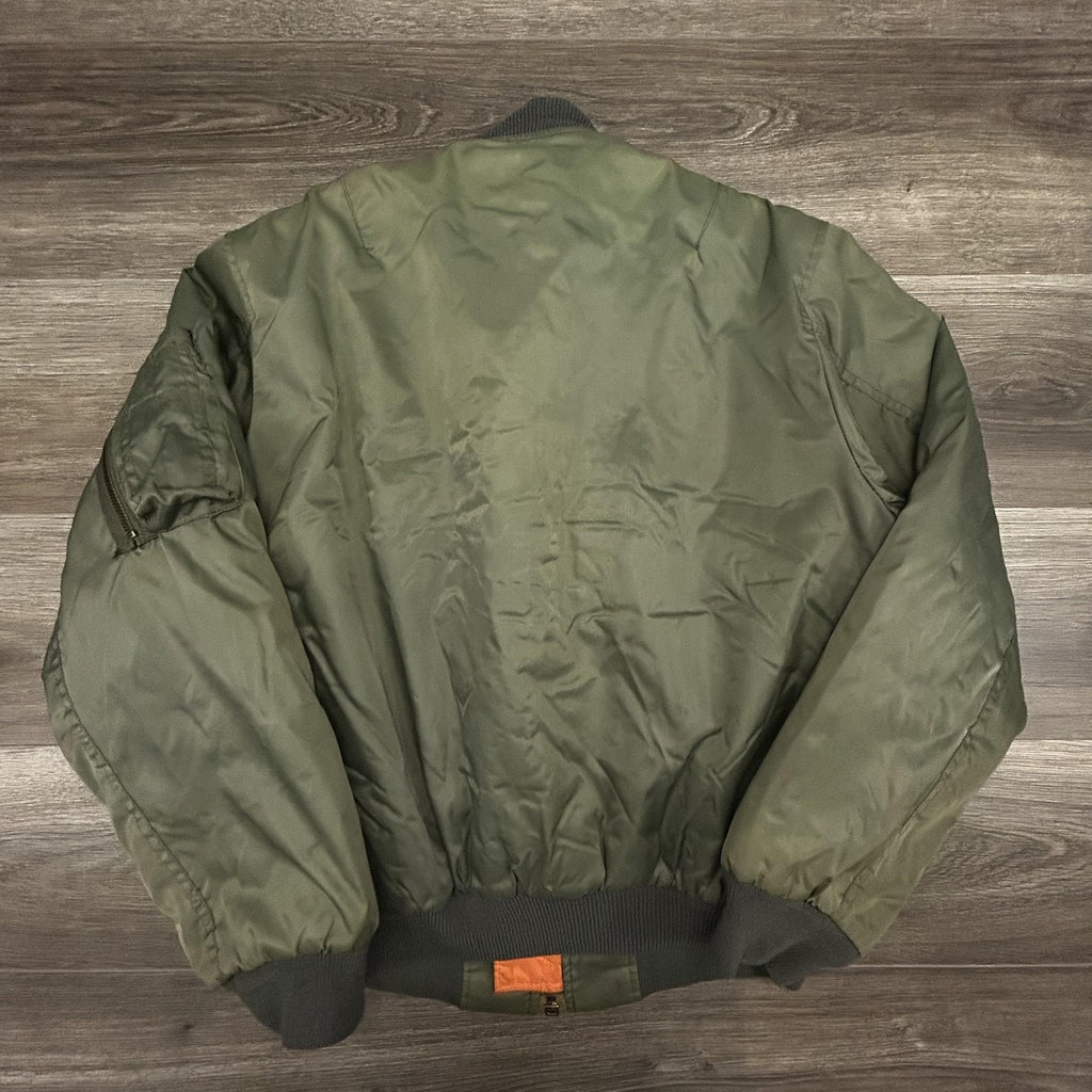 Vintage 70s Vietnam MA-1 Bomber Jacket Medium Flyers Man Intermediate Green USA