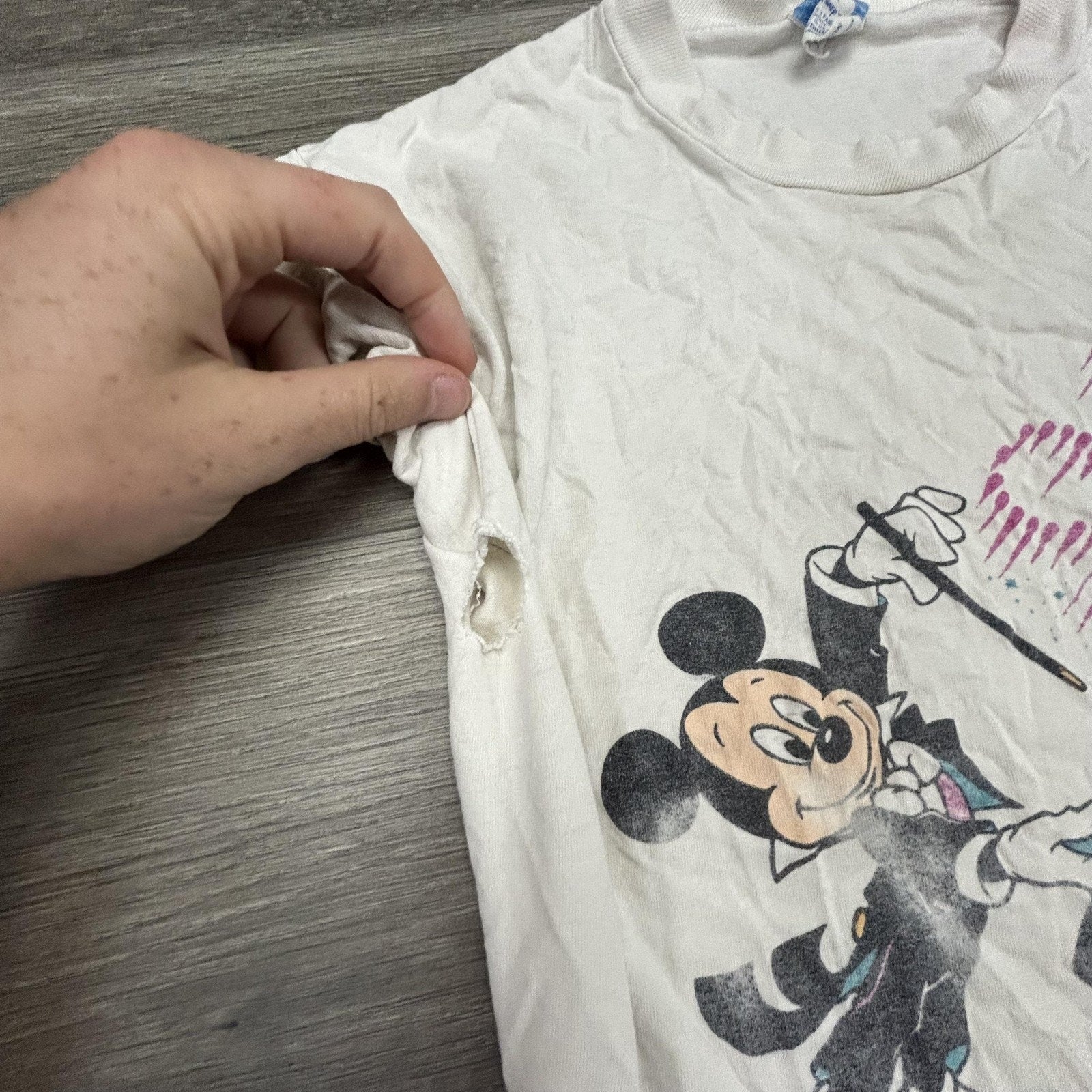 Vintage 80s Disney Mickey Mouse Shirt Mens Medium White 20 Magical Years USA