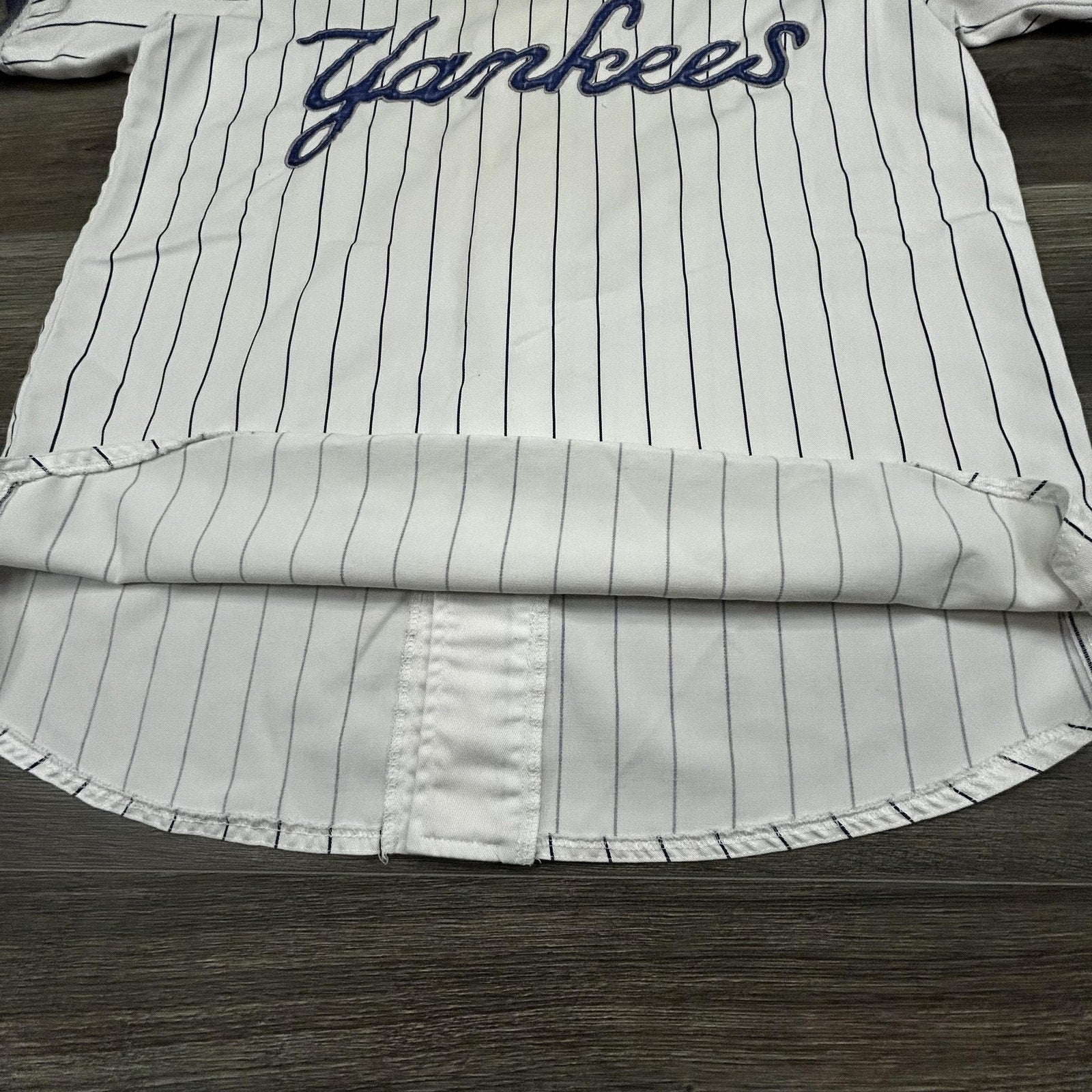 Vintage New York Yankees Jersey Mens Large White Pinstripe Baseball Starter 90s