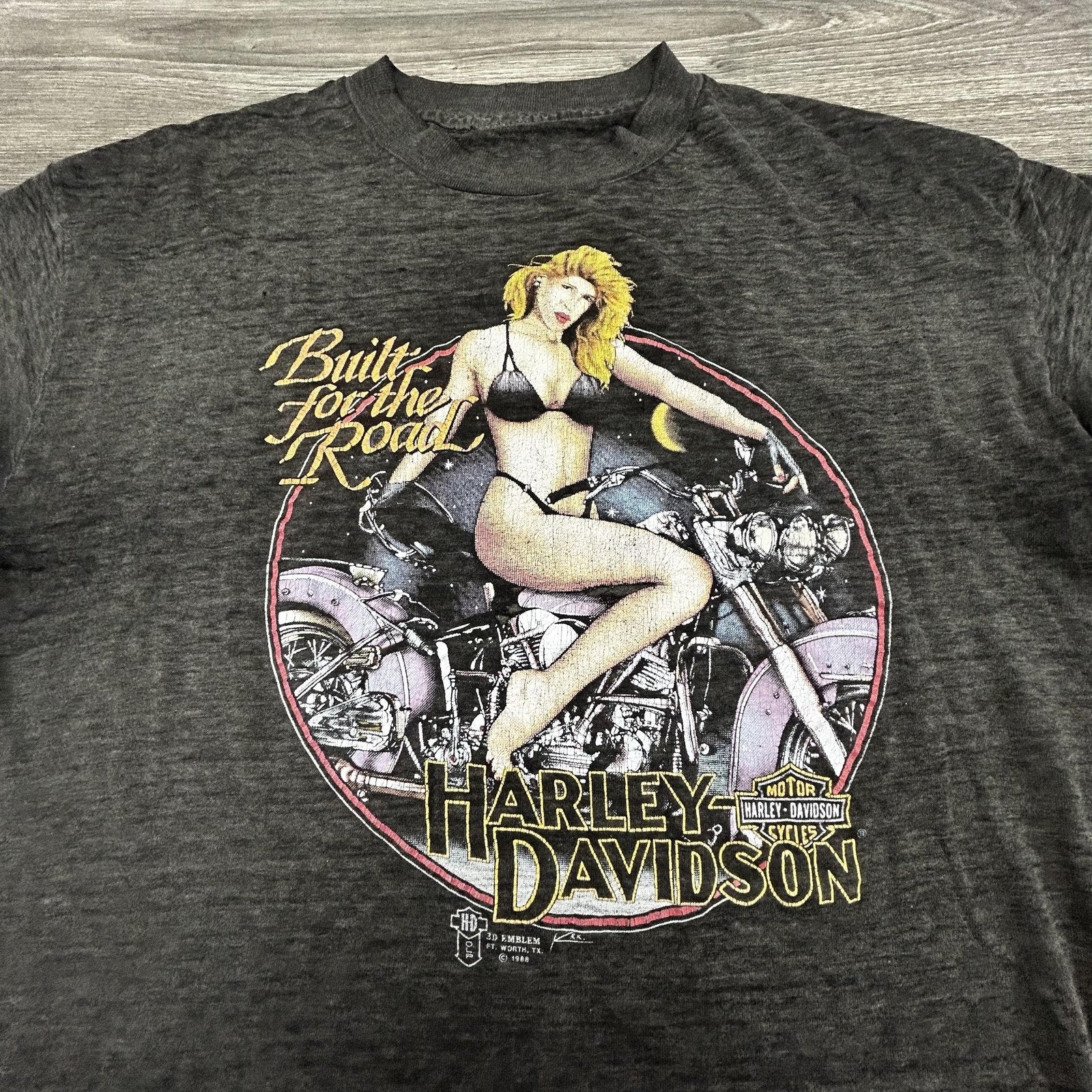 Vintage Harley Davidson 3D Emblem Shirt Medium Pinup Girl Faded Thrashed 80s USA