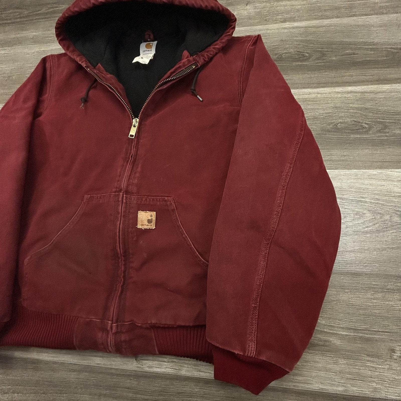 Vintage Carhartt Jacket Mens Medium Tall Red Canvas J130 CRI Crimson 90s USA