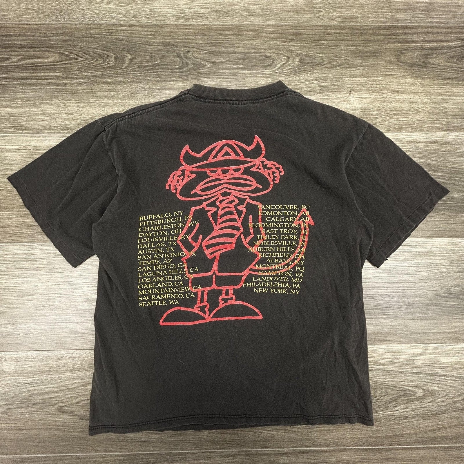 Vintage AC/DC The Razors Edge Shirt Mens Fits Small (L) Black Brockum 1990 USA