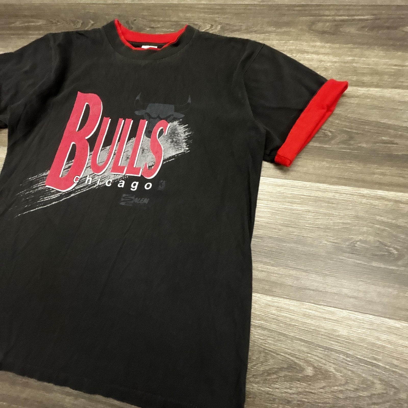 Vintage Chicago Bulls Shirt Mens Large Black NBA Double Sleeve Salem Graphic 90s