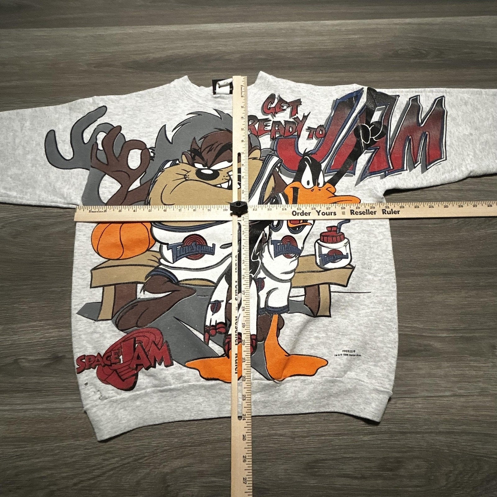 Vintage Space Jam Looney Tunes Sweatshirt Mens Medium Daffy Taz Jordan 90s USA
