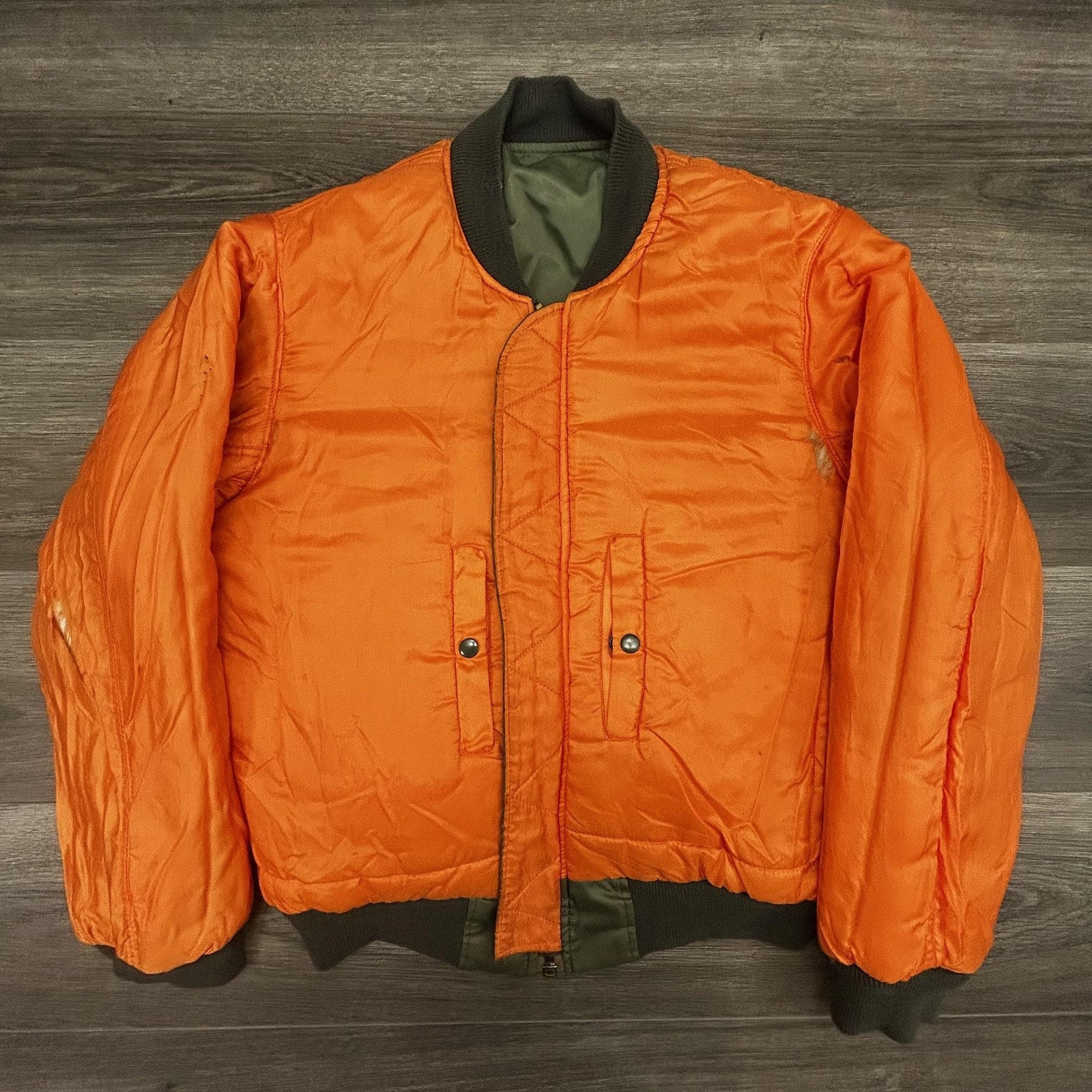 Vintage 70s Vietnam MA-1 Bomber Jacket Medium Flyers Man Intermediate Green USA