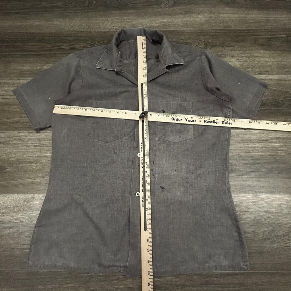 True Vintage 50s Button Up Shirt Mens Medium Gray Short Sleeve Faded Thin USA