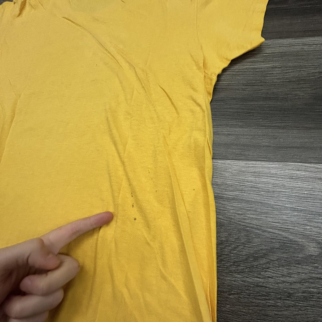 True Vintage 80s Notre Dame Shirt Mens Fits Small (L) Yellow Paper Thin Faded