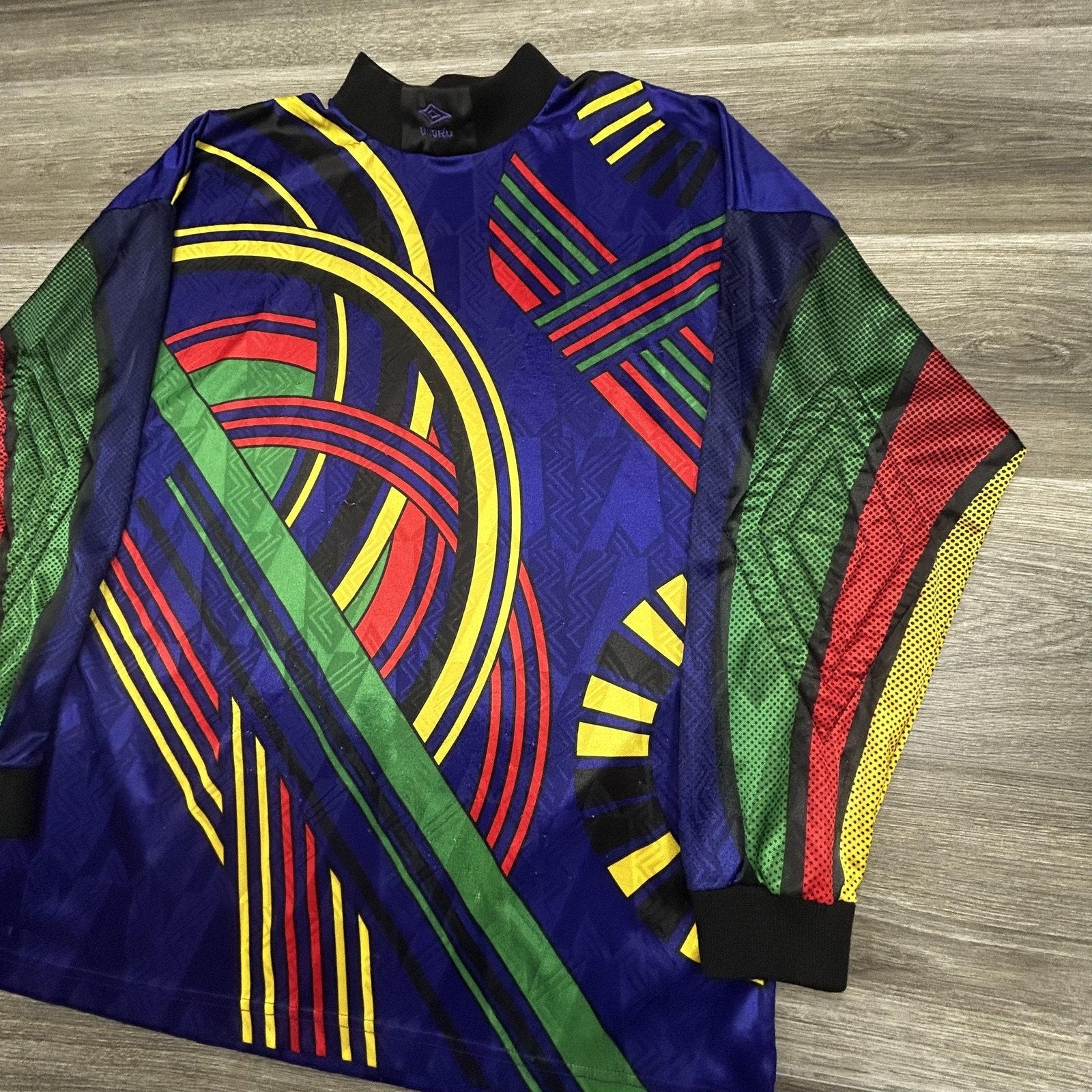 Vintage Umbro Soccer Goalkeeper Jersey Shirt Mens XL Multicolor 90s USA Abstract