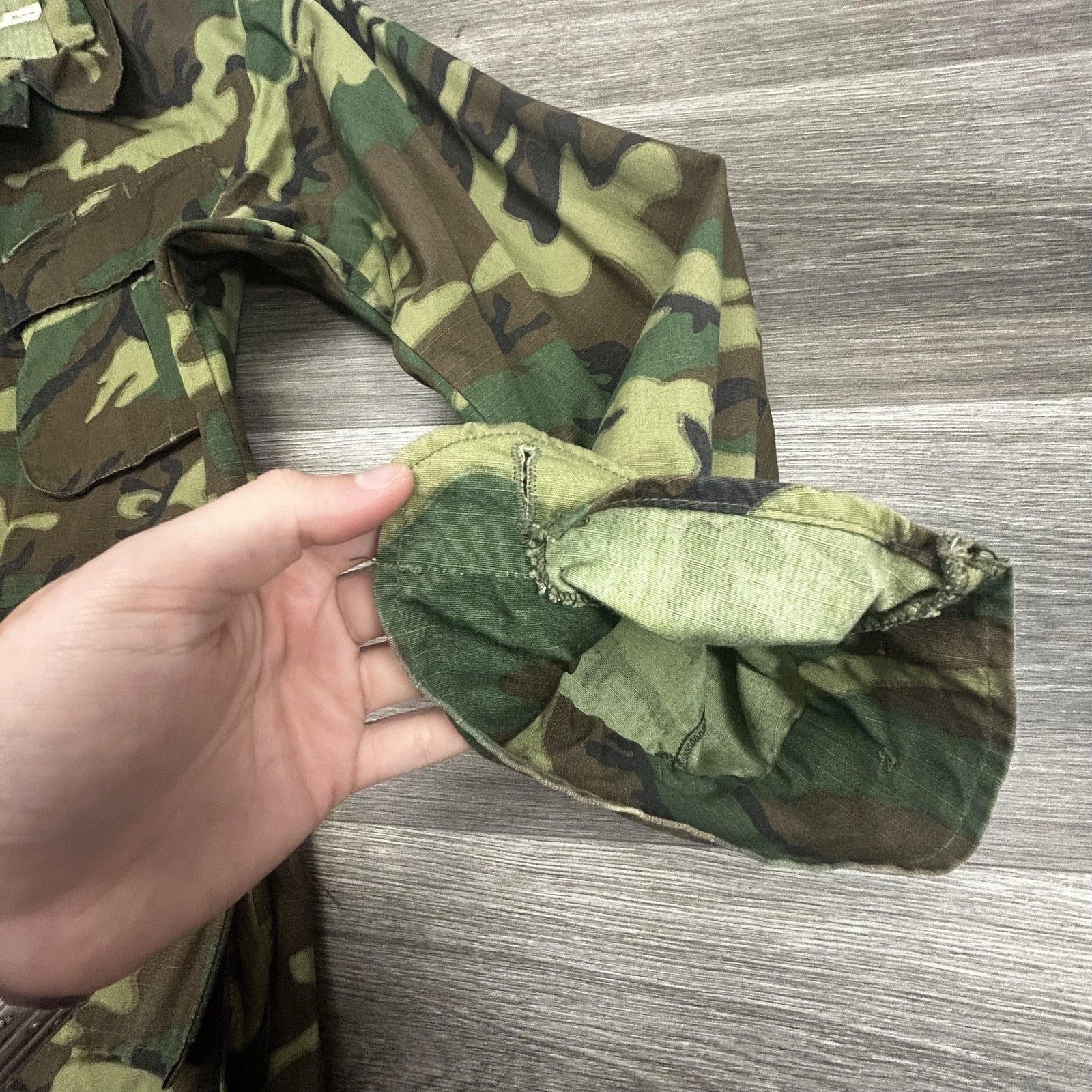 Vintage Vietnam ERDL Jungle Jacket Coat Small Ripstop Poplin Slant Pocket US 70s
