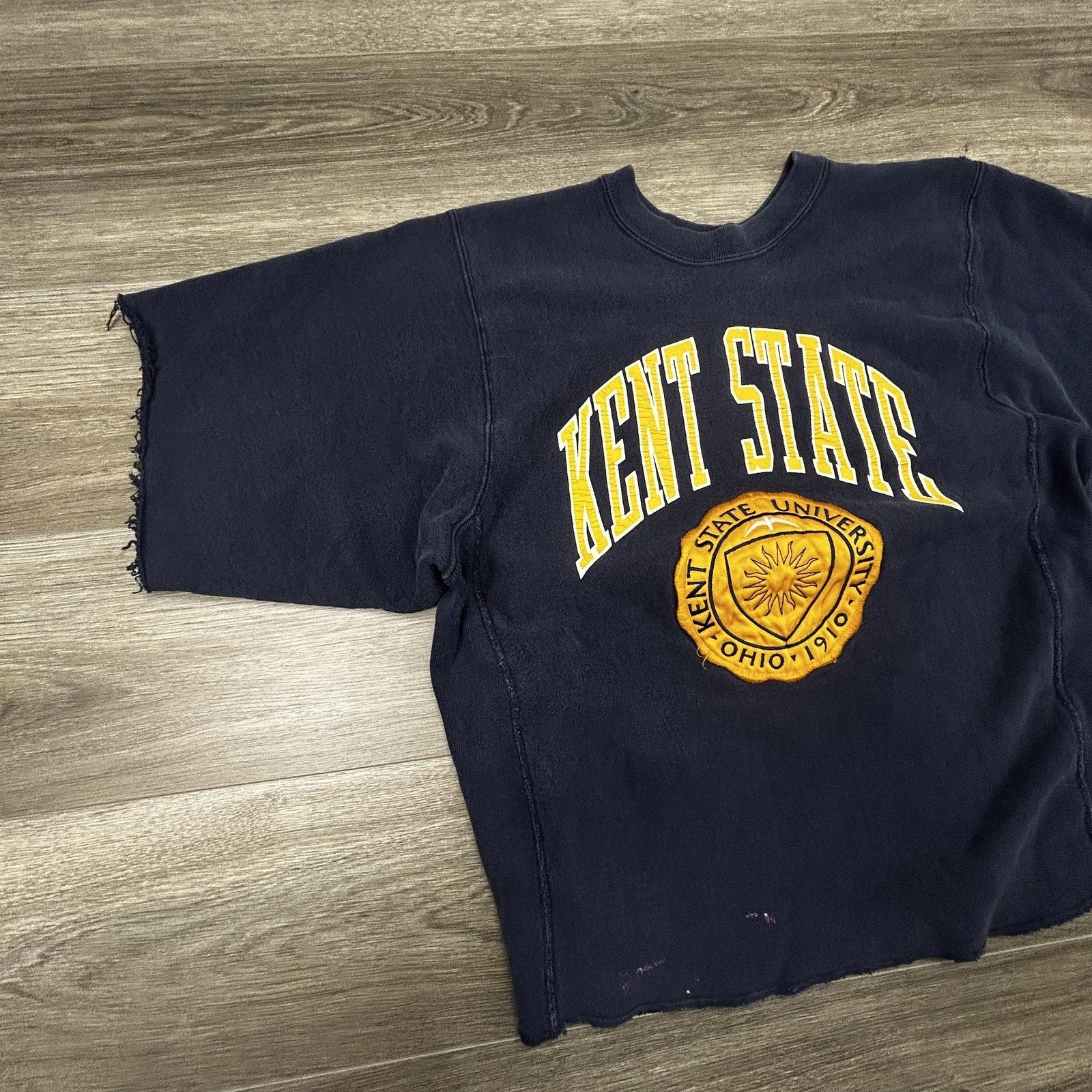 Vintage Kent State Golden Flashes Sweatshirt Mens Medium Blue Crable Cutoff USA
