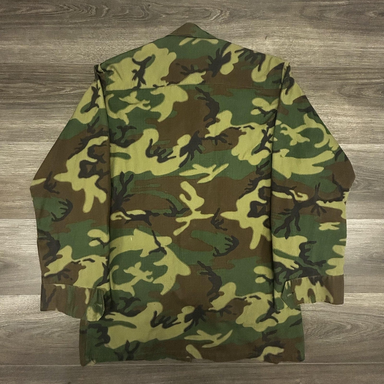 Vintage Vietnam ERDL Jungle Jacket Coat Small Ripstop Poplin Slant Pocket US 70s