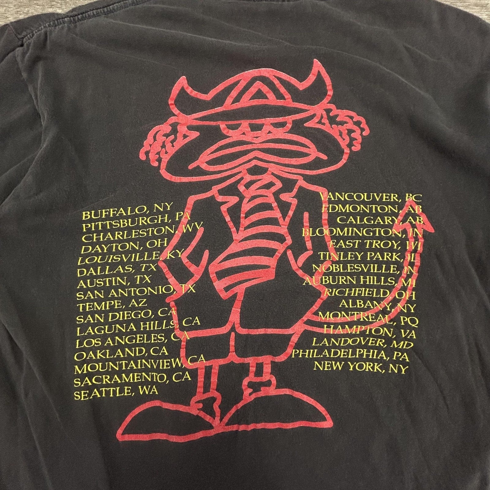 Vintage AC/DC The Razors Edge Shirt Mens Fits Small (L) Black Brockum 1990 USA