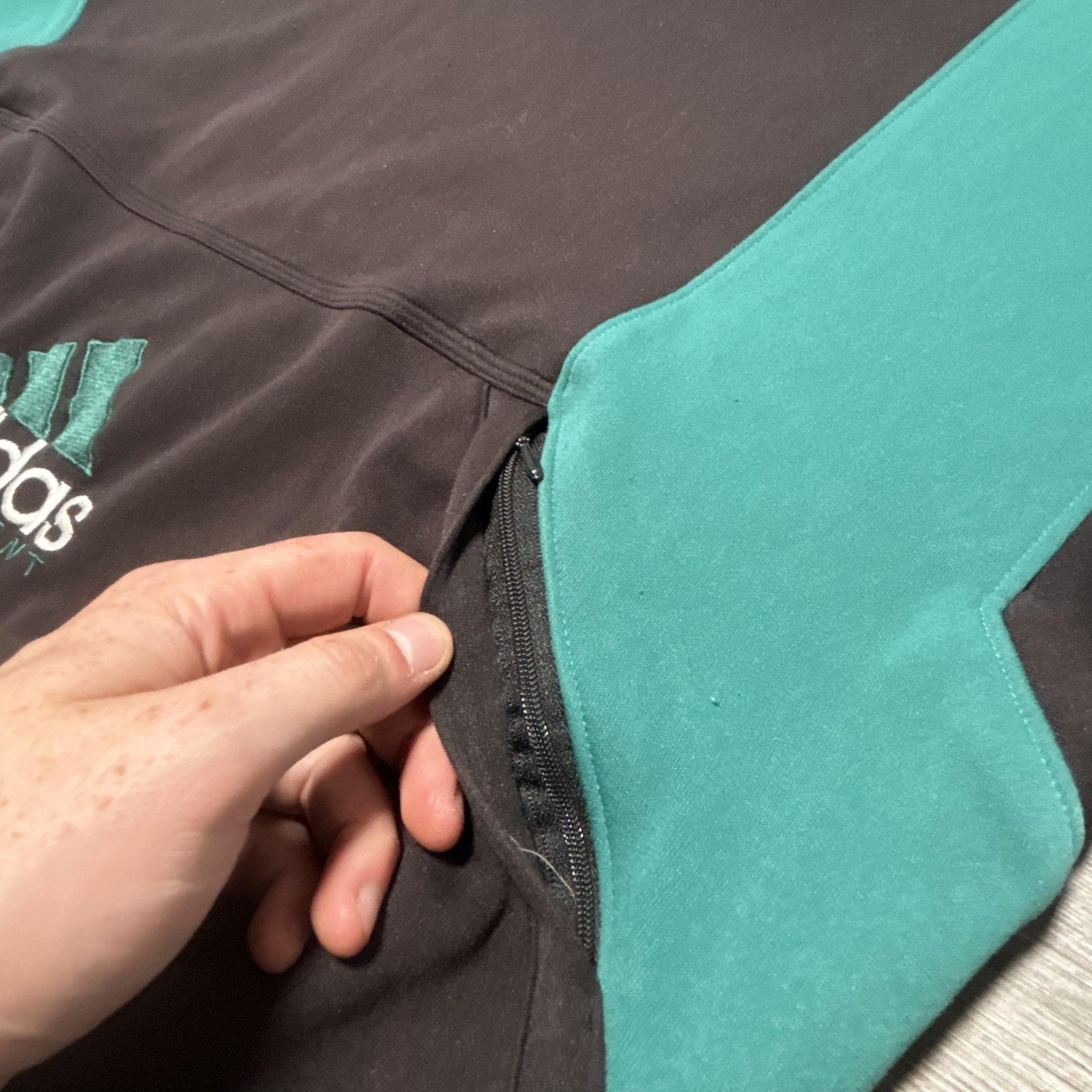 Vintage Adidas Sweatshirt Mens 2XL Black Teal 1/4 Zip Striped Center Logo 90s
