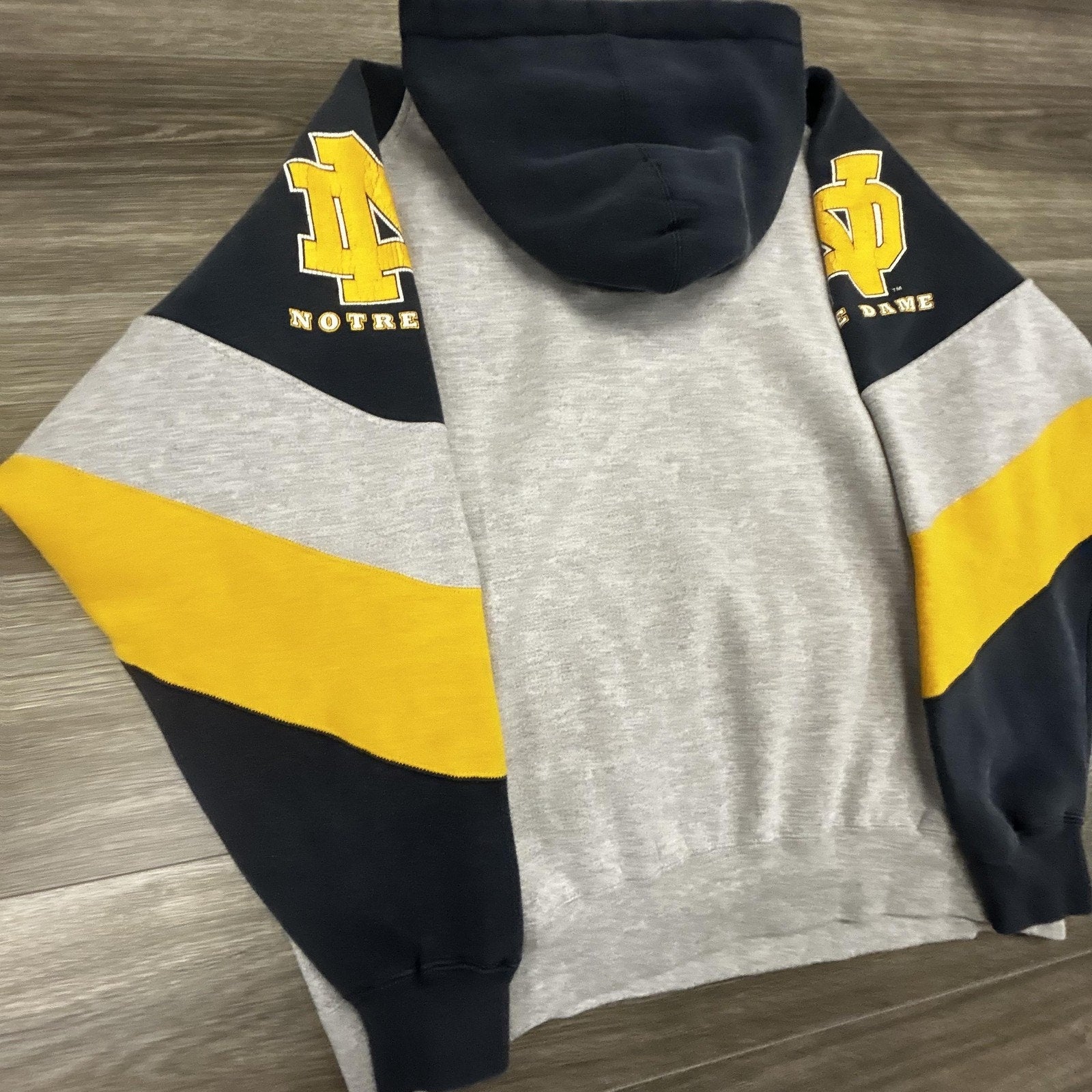 Vintage Notre Dame Fighting Irish Hoodie Mens XL Gray Football Sweatshirt 90s